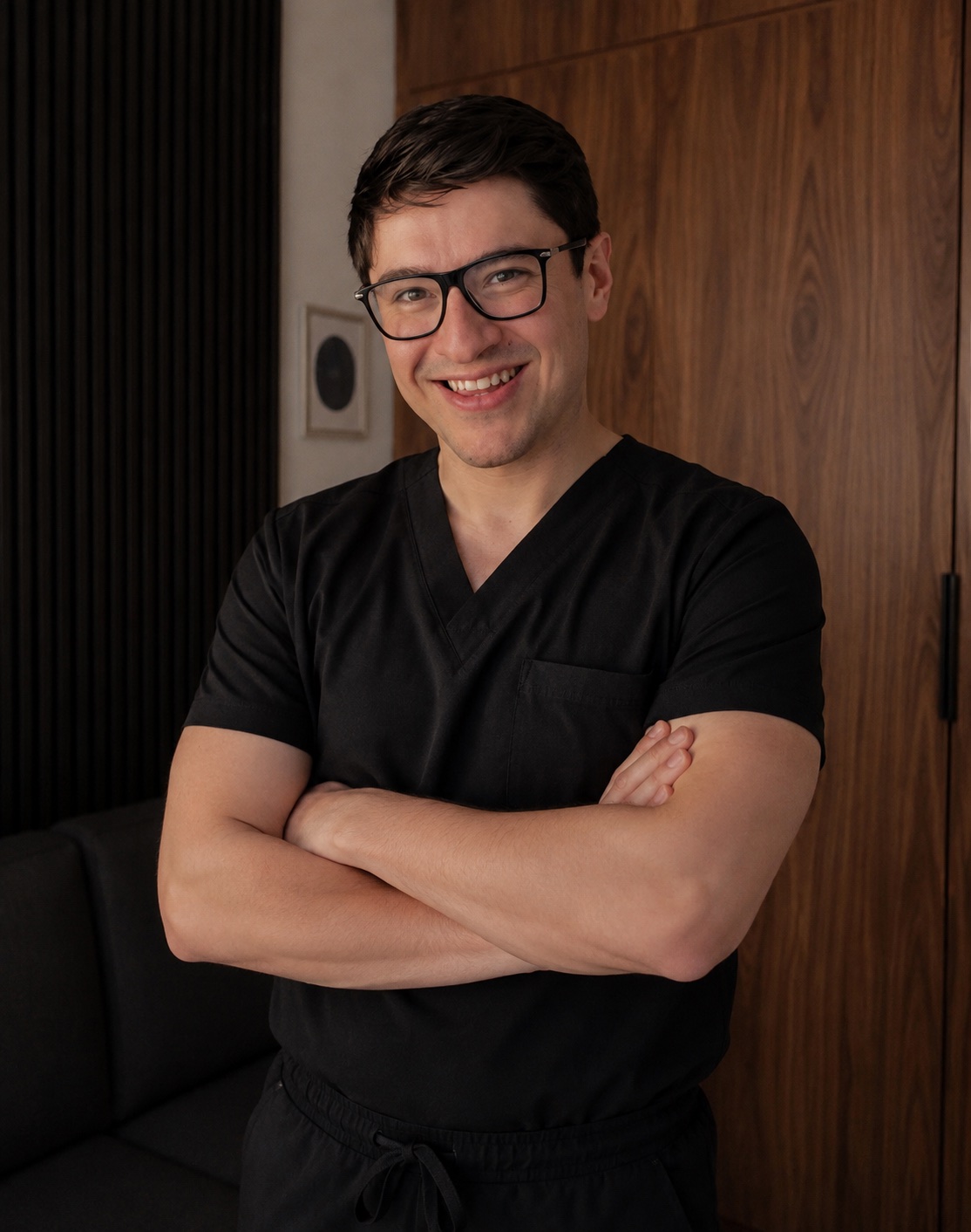 Dr. Emmanuel Chávez